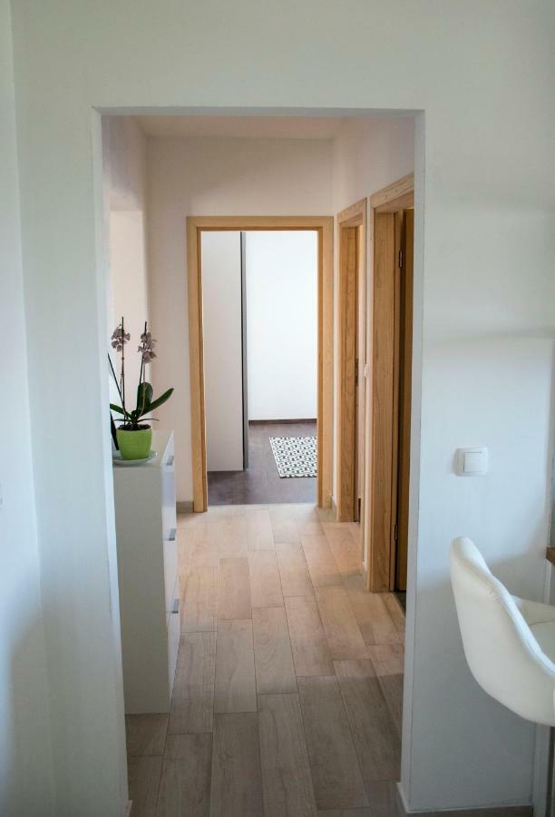Apartman Sunset Ražanac Eksteriør billede
